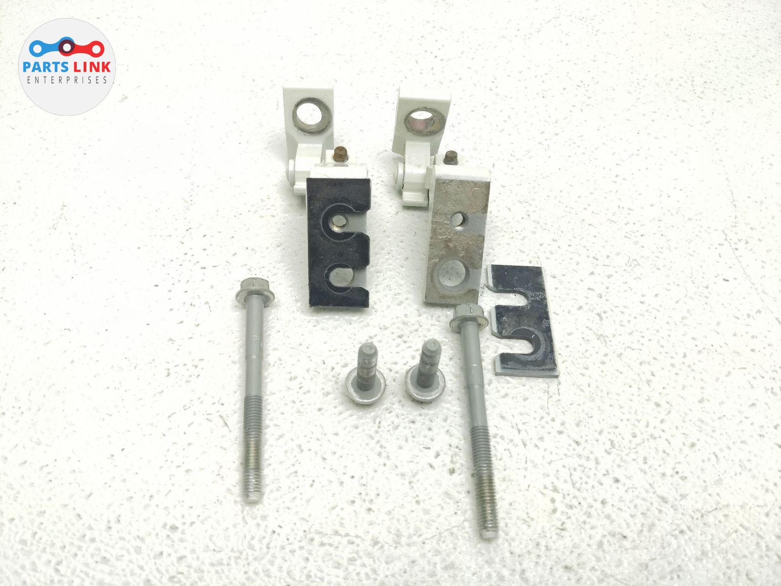 2008-14 FERRARI CALIFORNIA FRONT RIGHT DOOR HINGE MOUNT LINK SET WHITE F149 458