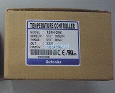 Autonics Temperature Controller TZ4H-24S