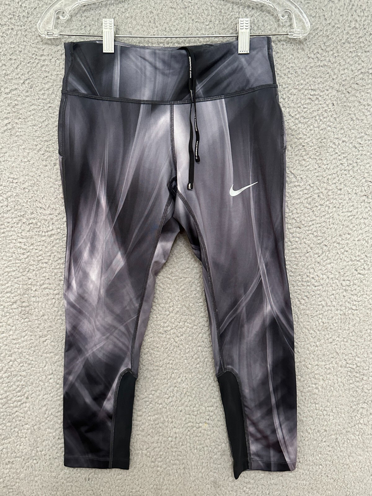 NIKE RUNNING DRI FIT Leggings Donna Capri Compressione Taglia XS Adulto AA4434 010