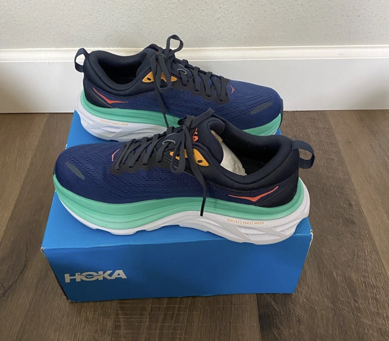 Hoka One One Bondi 8 Women Running Shoes Size 8 B Outer Space Blue eBay