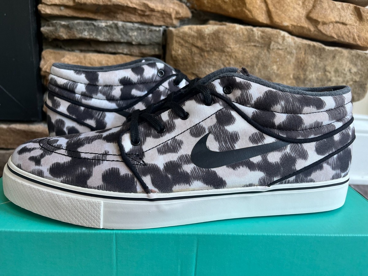 NIKE SB ZOOM STEFAN JANOSKI MID SKATE SHOES 443095 101 BLACK WHITE 
