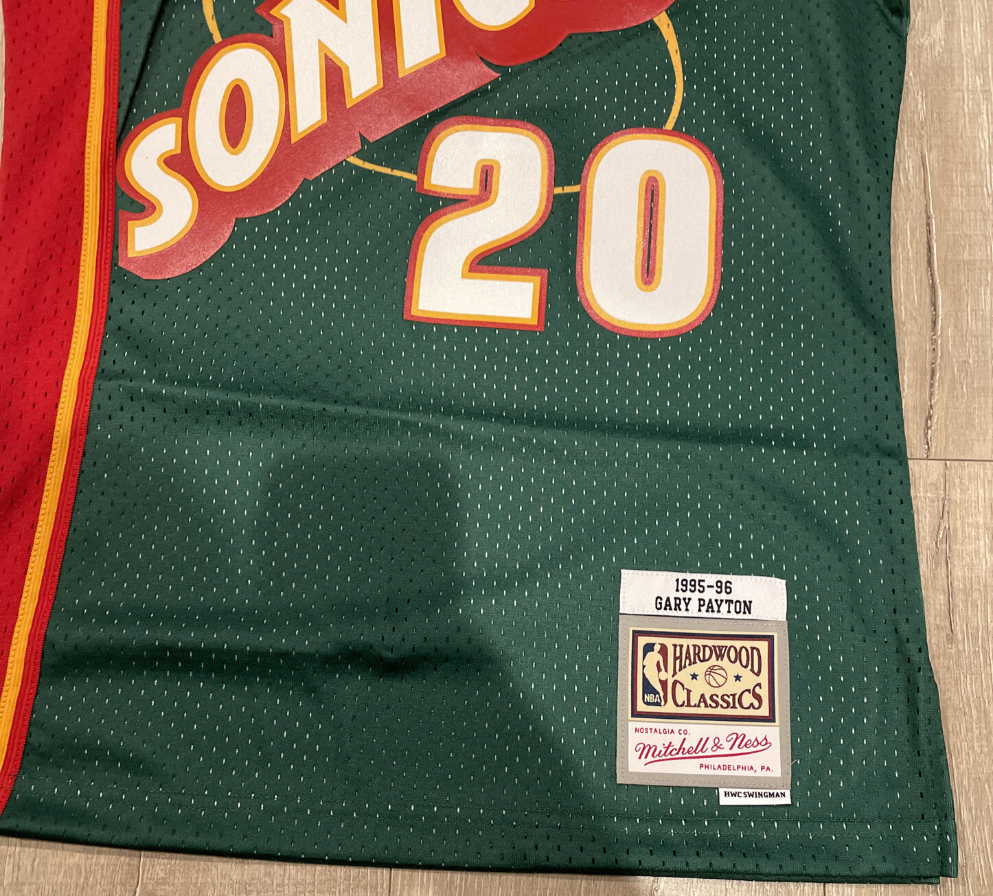 Mitchell & Ness Swingman Seattle SuperSonics Road 1995-96 Gary Payton Jersey, Green