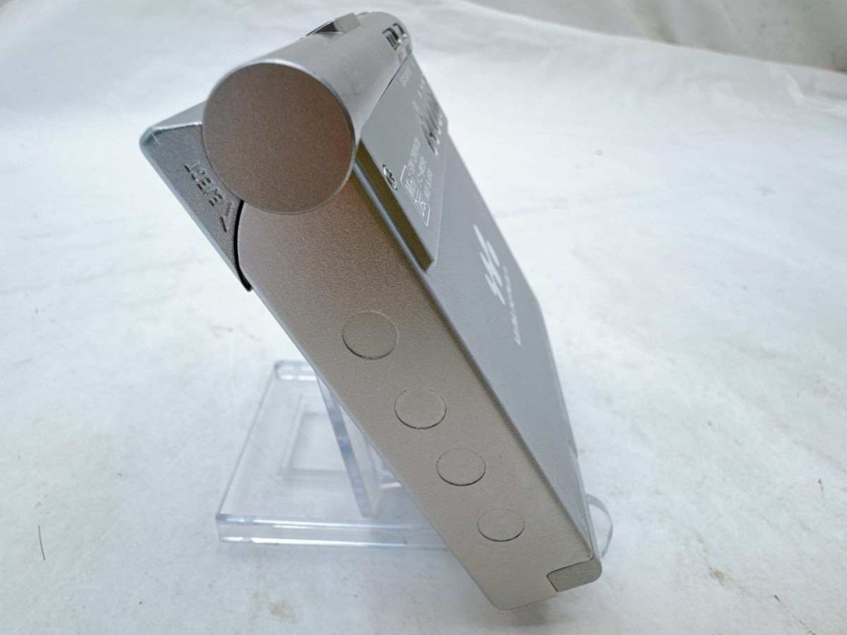 Sony Walkman MZ-E800 Silver MD MiniDisc Player Tested w/ Remote RM