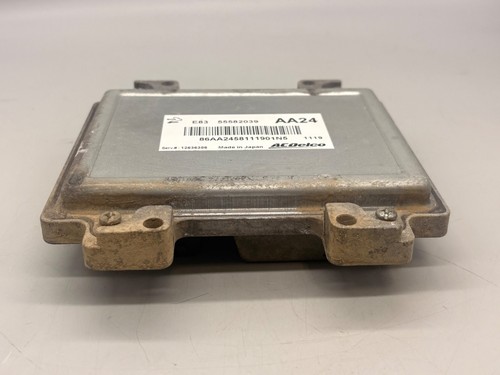 VAUXHALL CORSA D (S07) 2010-2013 - Engine Control Unit ECU 55582039