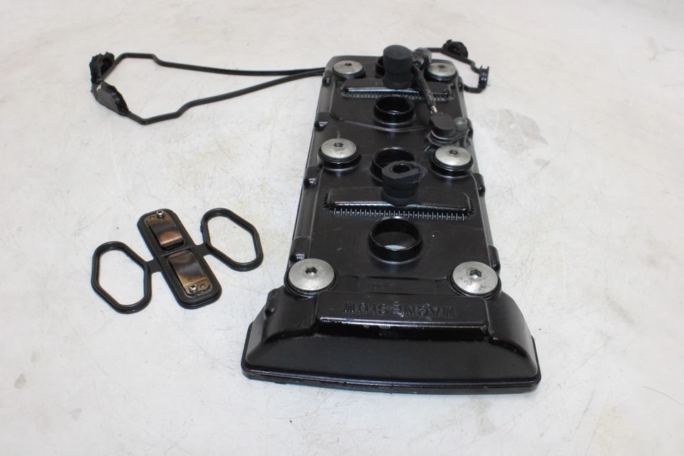 2008 Suzuki GSXR750 OEM ENGINE TOP END CYLINDER HEAD COVER - Image 4 of 4