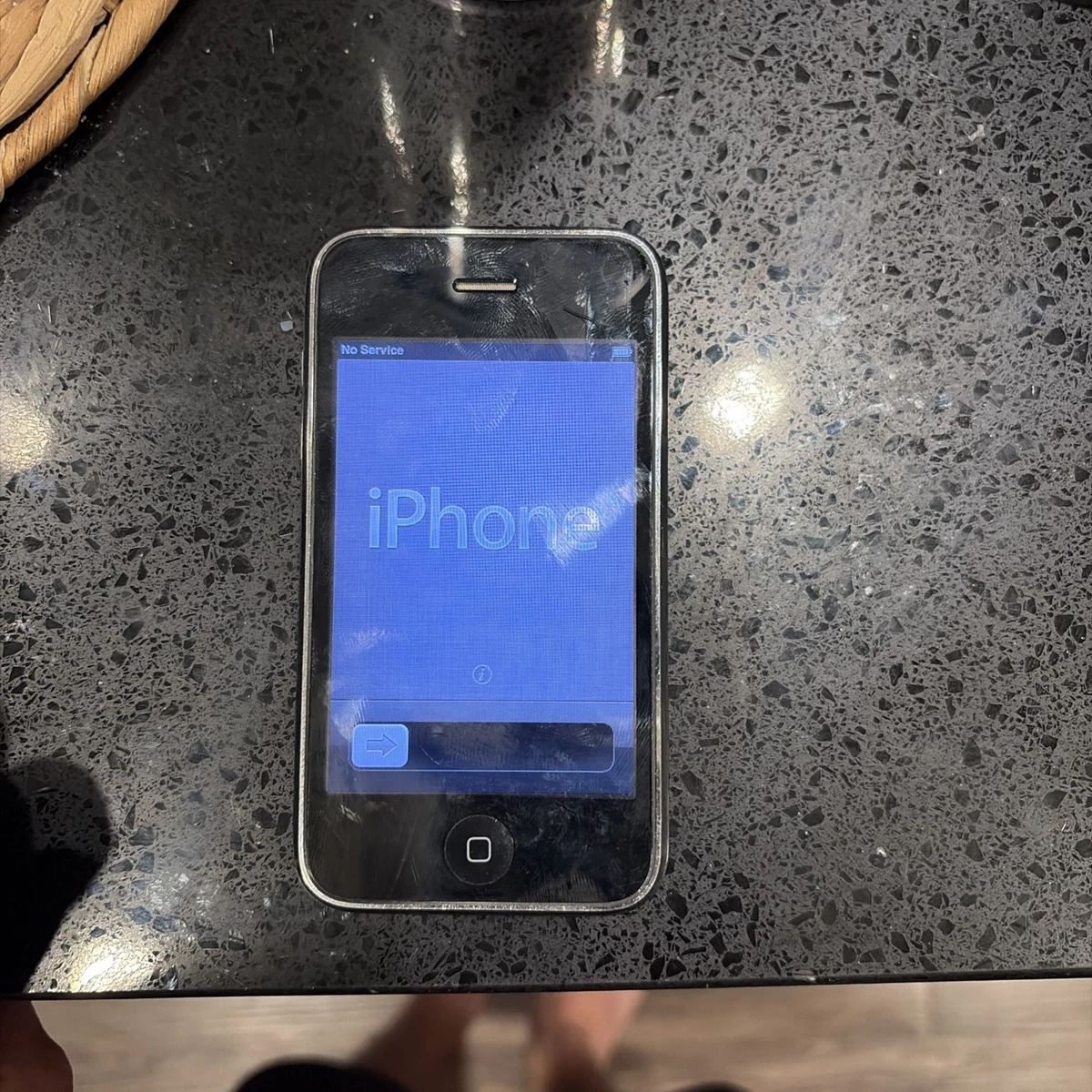 Preços baixos em Telefones Apple iPhone 3GS A1303 | eBay