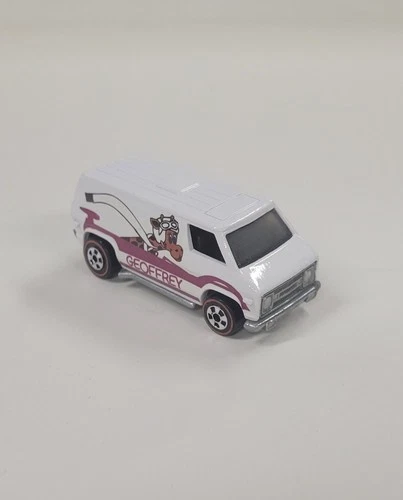 Hot Wheels Redline Super Van restored Geoffrey Toys R Us