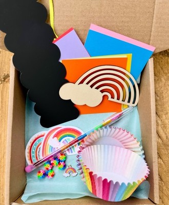Kinder Regenbogen Bastel Activity Box - Geschenk oder Partytüten