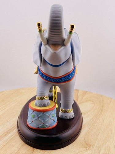 Lenox Porcelain Carousel Elephant Figurine Wood Base 7.25” Mint Condition VTG - Picture 3 of 16
