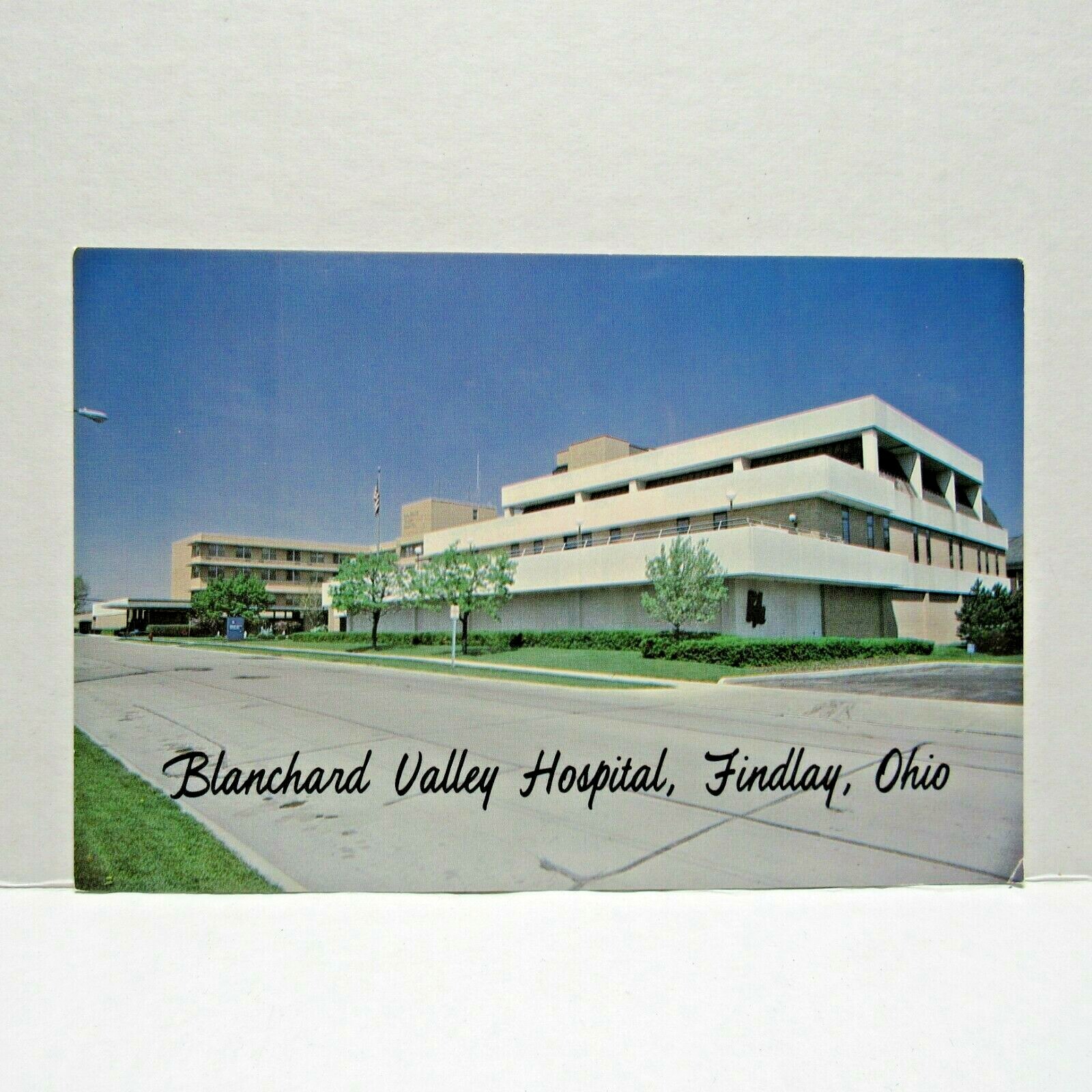 Postcard Vintage Blanchard Valley Hospital Findlay Ohio Flag City USA