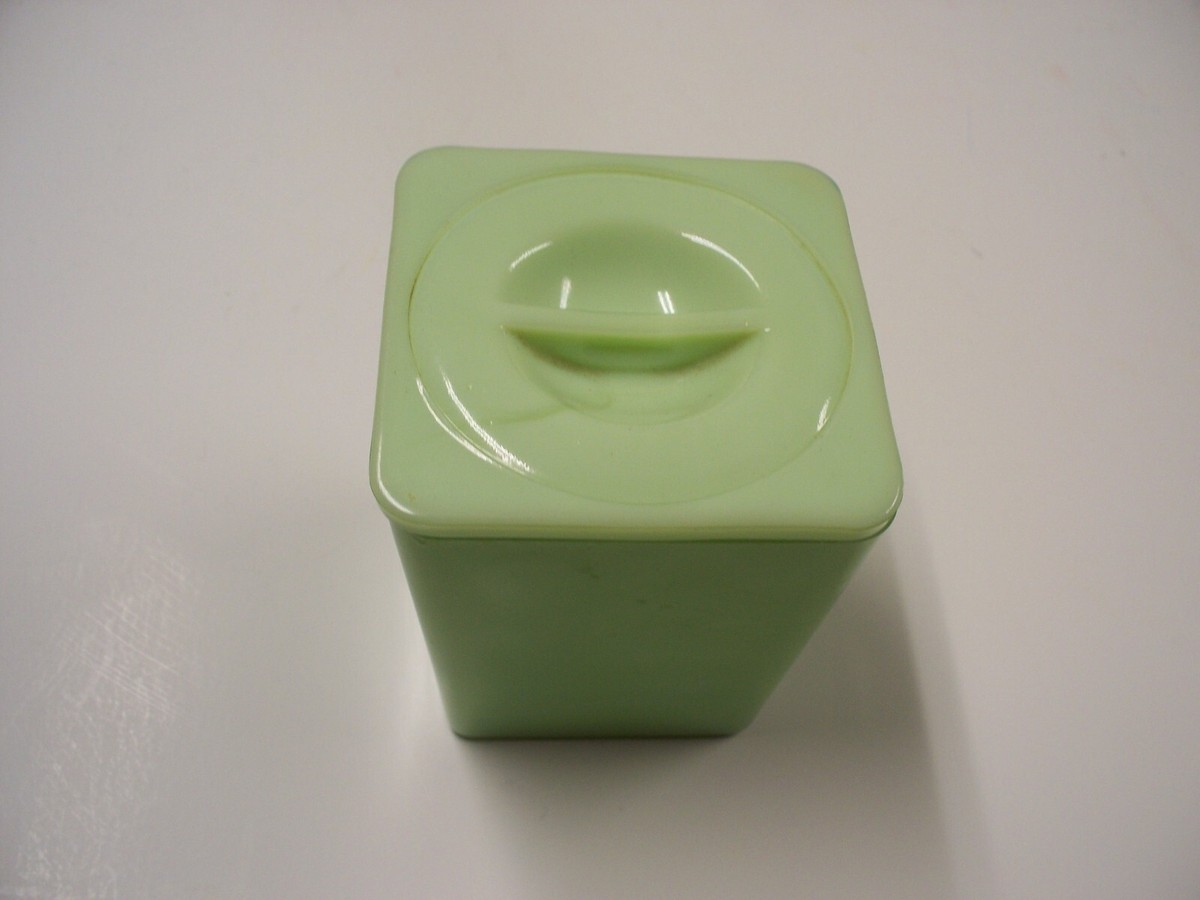 Jeannette社製 ジャネット Jeannette Jadeite Square Cereal Canister 4 1/2
