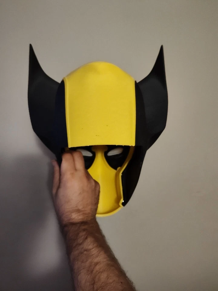 Poolverine Textured Deadpool And Wolverine Themed Mask Magnetized Cosplay - Image 3 of 4