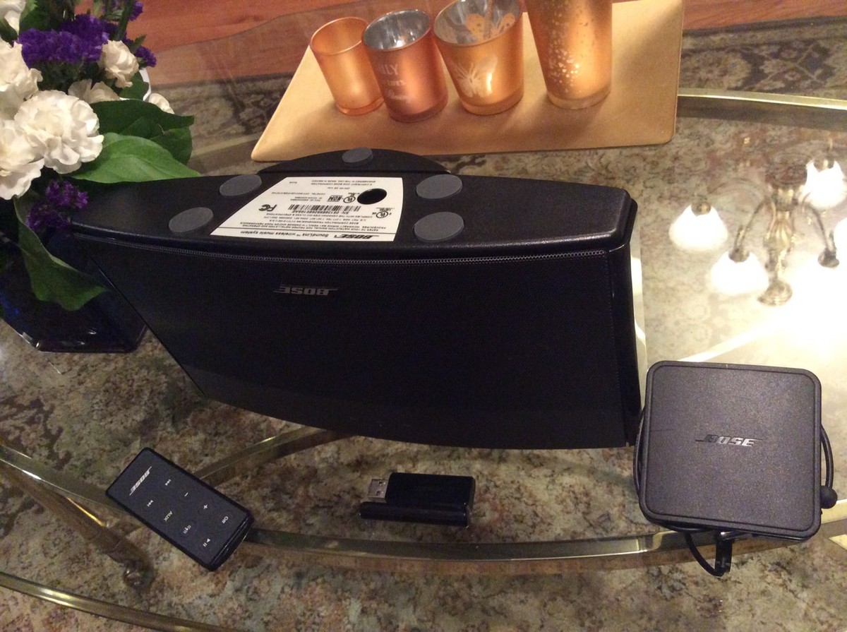 Bose SoundLink Black Digital Music System Model 318973