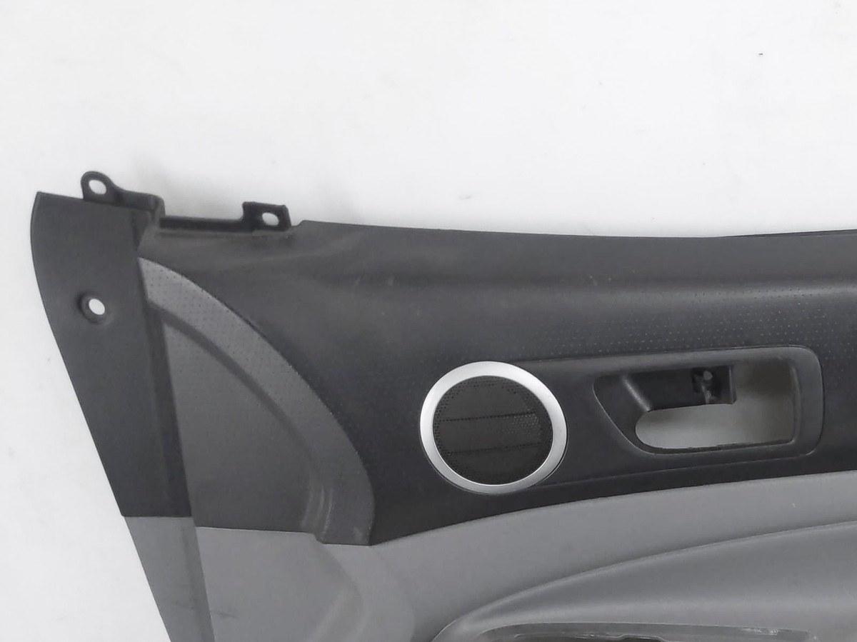 2005-2008 Toyota Tacoma Front Right Passenger Interior Door Panel