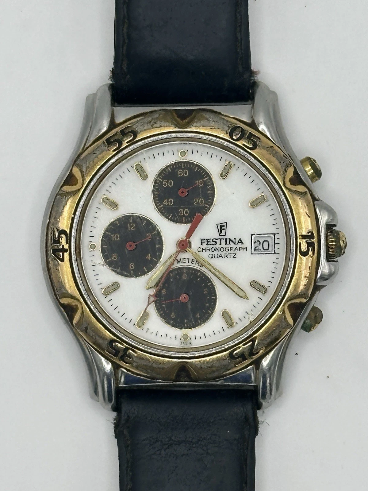 Montre Festina Chronograph Quartz Pile À Changé ￼