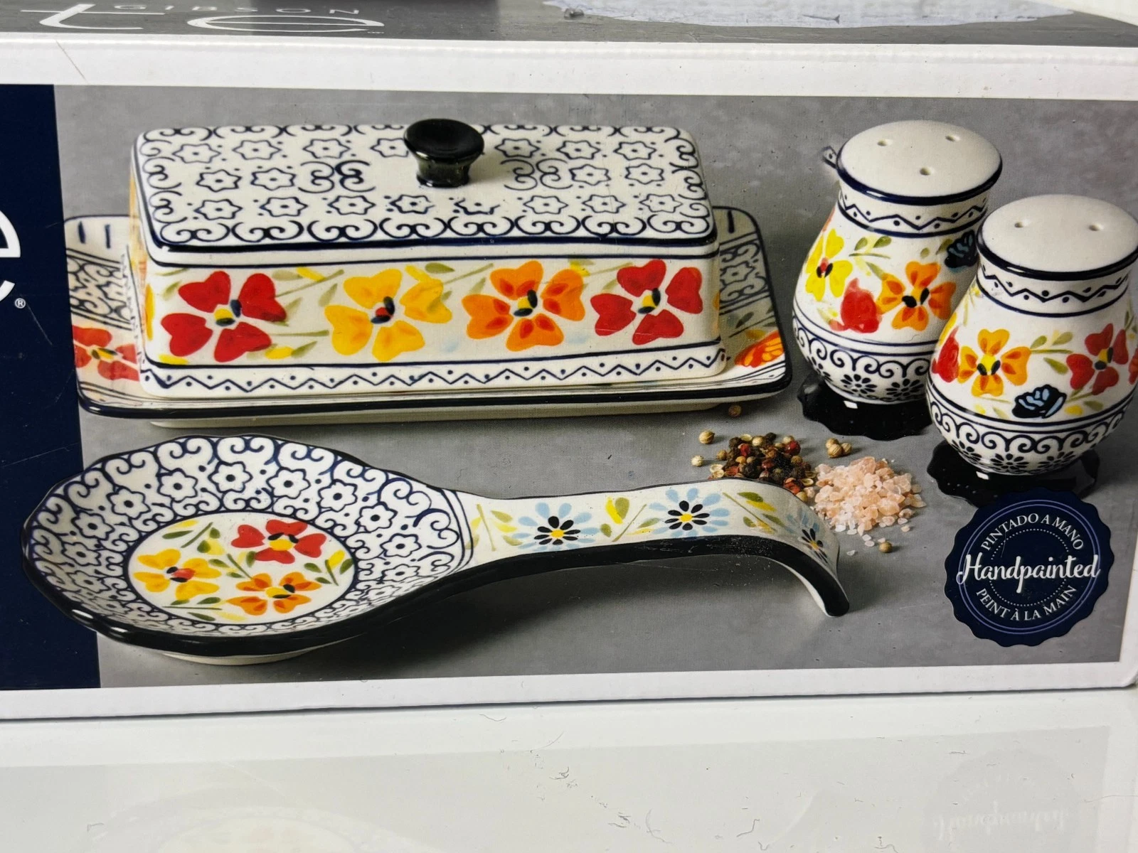 NEW Gibson Elite Luxembourg Stoneware Shakers Spoon Rest Covered Butter Dish Set