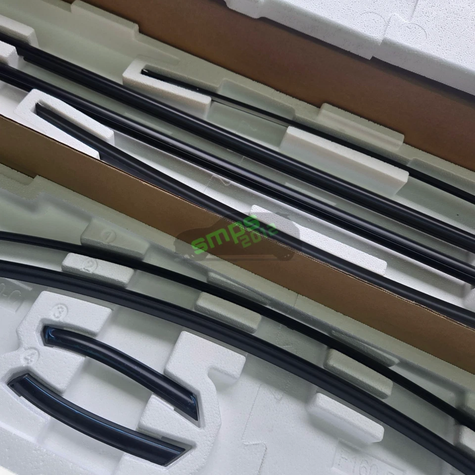 Original Mini F56 3 Tür Schwarz Beltline Rand Fenster Set 51135A0B944 - 2014-24 - Bild 3 von 4