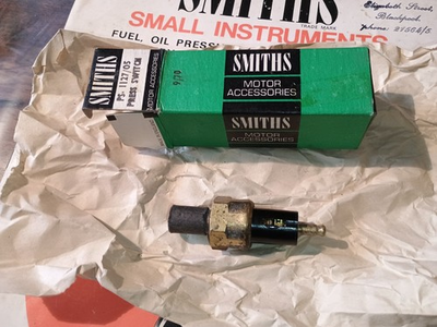 #ad #ad ENGINE OIL PRESSURE SWITCH FITS: STANDARD VANGUARD PHASE III 2088cc 1955 58 GBP 39.98