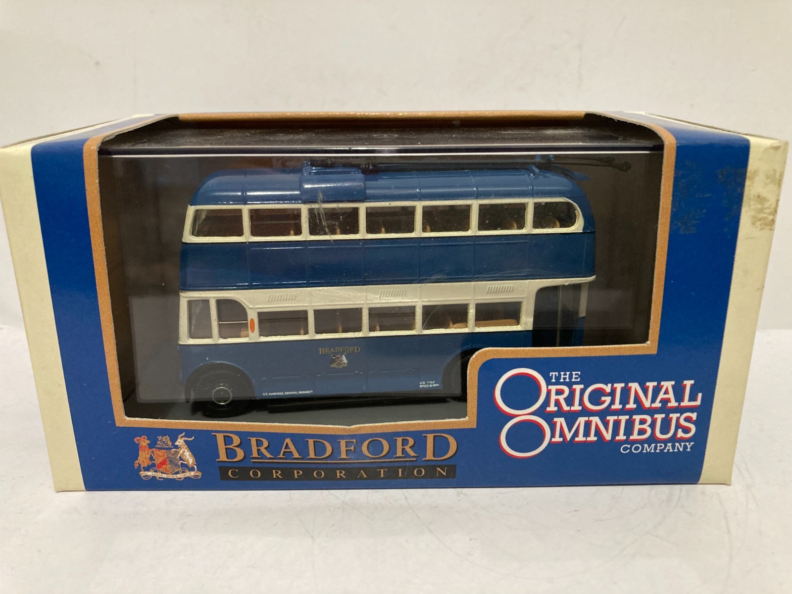 Corgi 40104 Weyman Trolleybus Bradford Corporation 1/76 Scale boxed free post