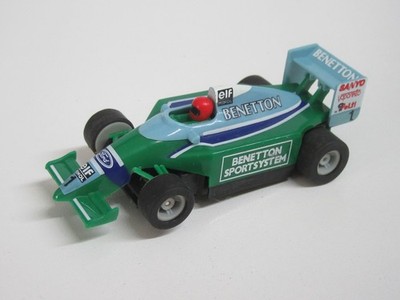 Micro Scalextric Ford Benetton Formel 1 Rennwagen Nr.1