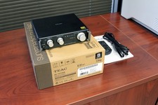 TEAC AI-101DA Hi-Res Stereo Amplifier Black DAC