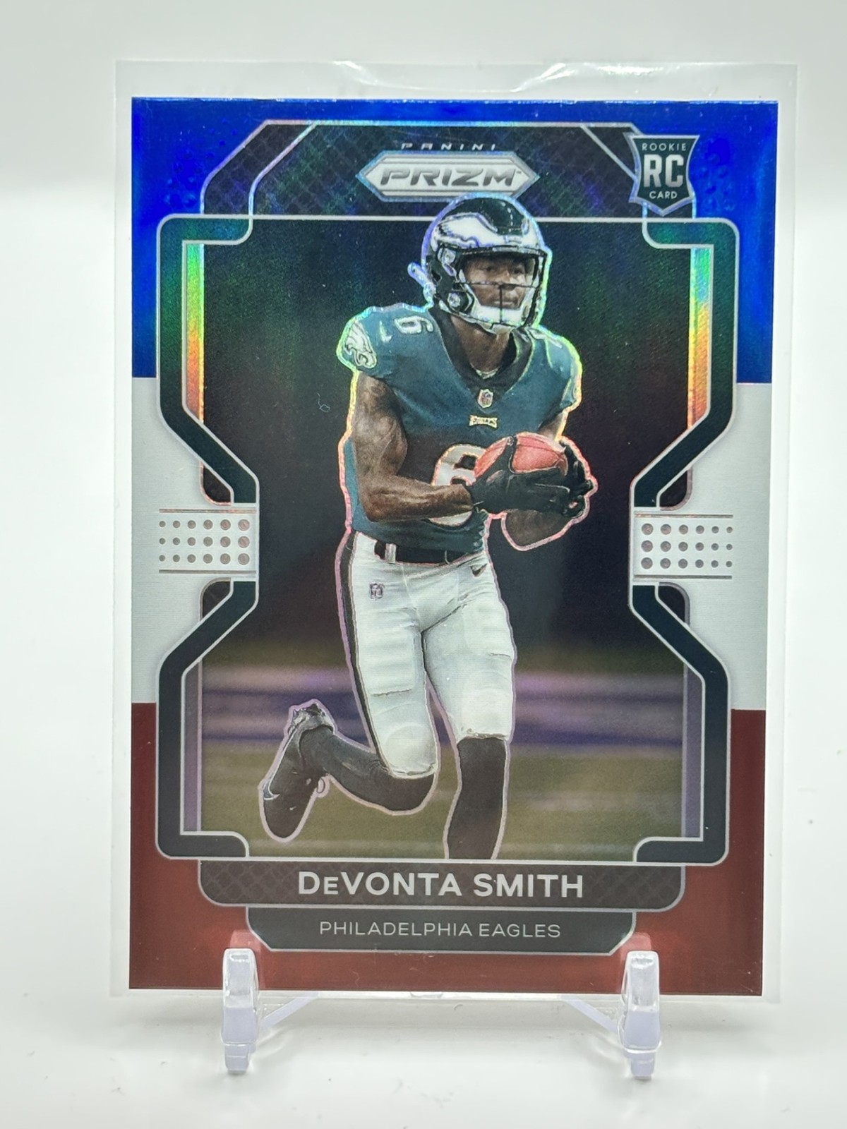 2021 Panini Prizm DeVonta Smith #335 Red White and Blue RC Eagles