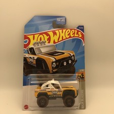 2022 Hot Wheels Custom Ford Bronco 74/250 HCY45 Baja Blazers 6/10 DG Exclusive