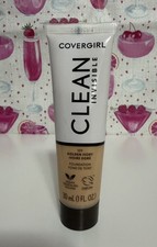 Covergirl Clean Invisible Foundation Golden Ivory 1oz / 30ml NEW
