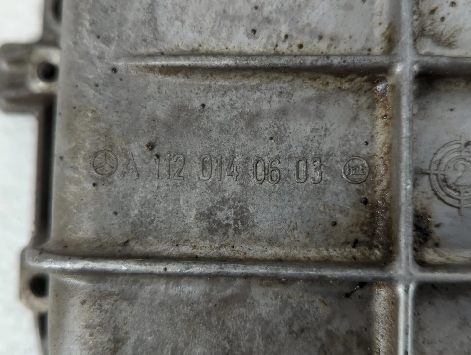 Mercedes-Benz Clk320 1999-2003 cárter de aceite del motor APS9G Foto 2 de 4