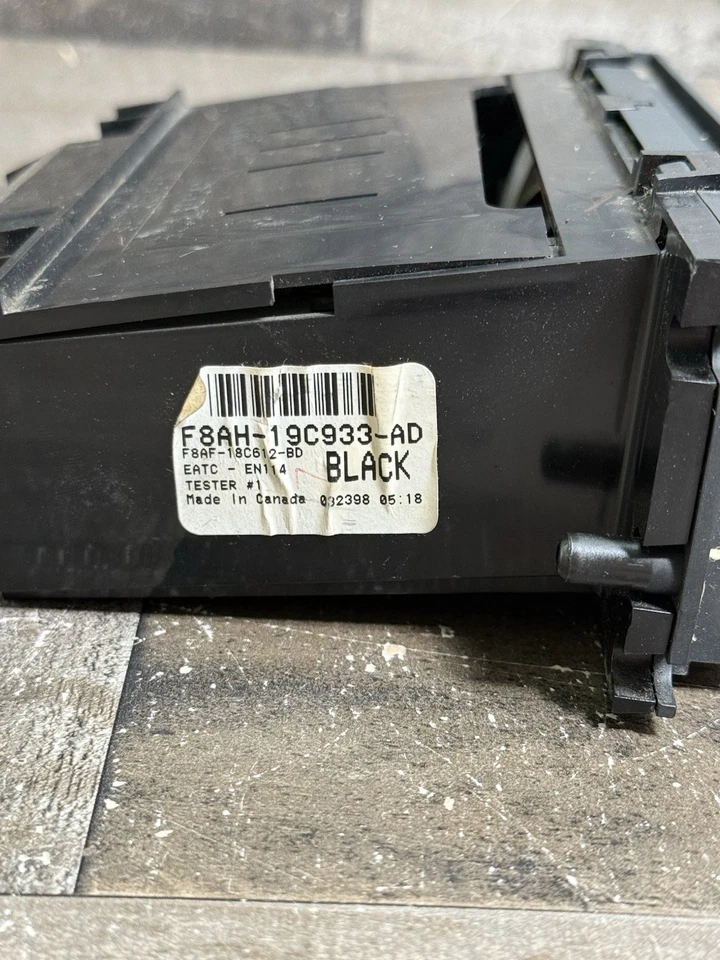98 -02 Mercury Grand Marquis controle climático A/C calor OEM preto F8AH-19C933AD - Imagem 4 de 4