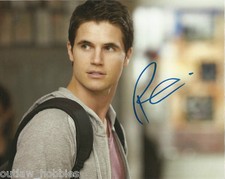 Robbie Amell Tomorrow People Autographed Signed 8x10 Photo COA 
