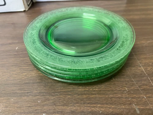 6 Fostoria Royal Green Elegant Depression 7-3/8" Salad Plates