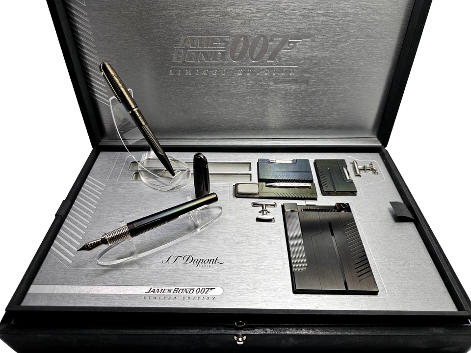 S.T. JUEGO DE 7 BOLÍGRAFOS Y ENCENDEDORES DUPONT JAMES BOND 007 COLECCIONISTA NUEVO CON CAJA ¡RARO! Foto 2 de 4