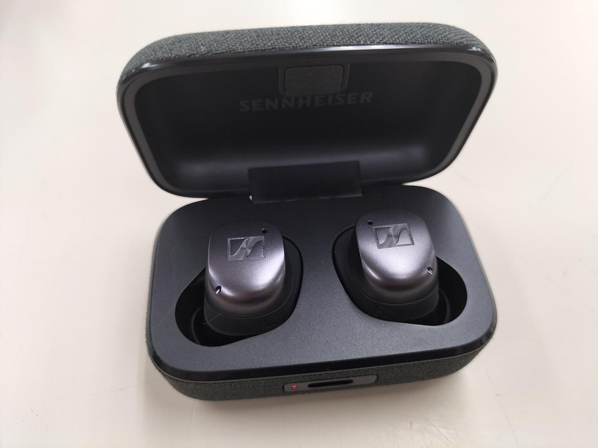 Sennheiser MOMENTUM 4 True Wireless Earbuds Graphite Bluetooth 5.4