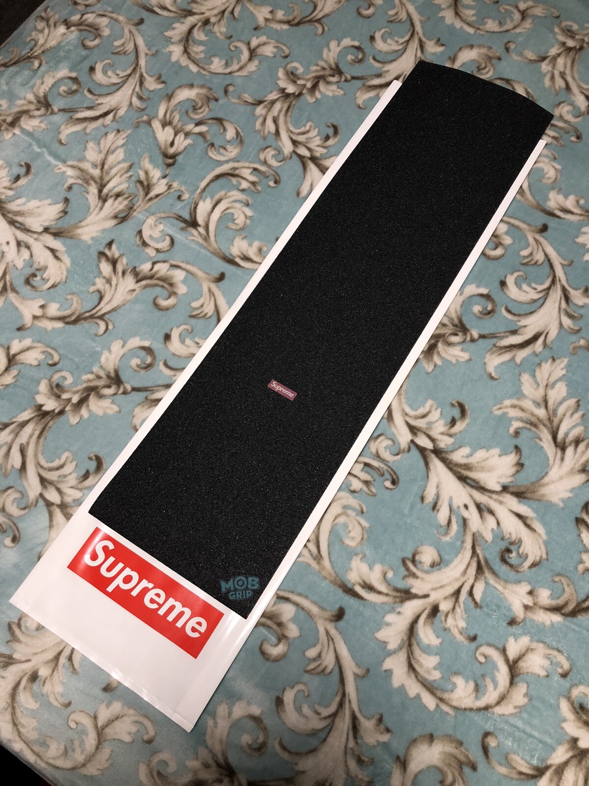 Supreme x MOB Grip купить в Америке 