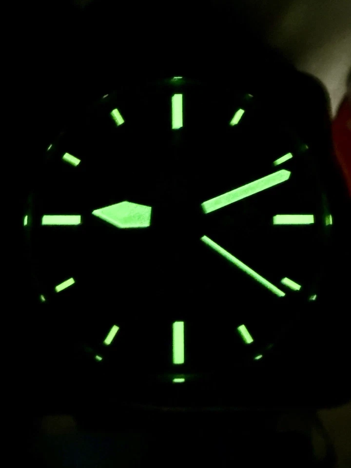 Correa RECON RAPTOR PILOT SWISS Ronda 44MM Zafiro Antirreflectante WR 15ATM BR Foto 4 de 4