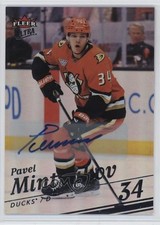 2025-26 Upper Deck Fleer Ultra Rainbow Foil Auto Pavel Mintyukov #16 Auto 1t4x