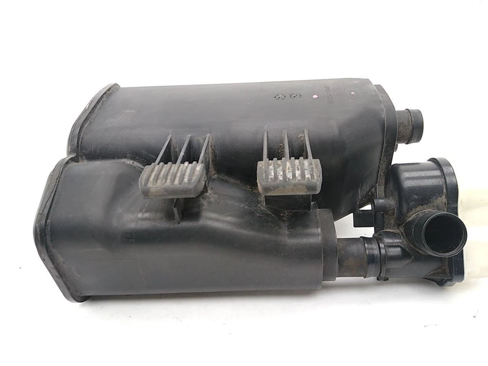 BMW 650i E63 E64 Fuel Vapor Charcoal Evap Canister Tank 4.8L V8 8 Cyl Fits 06-10 - Image 3 of 4