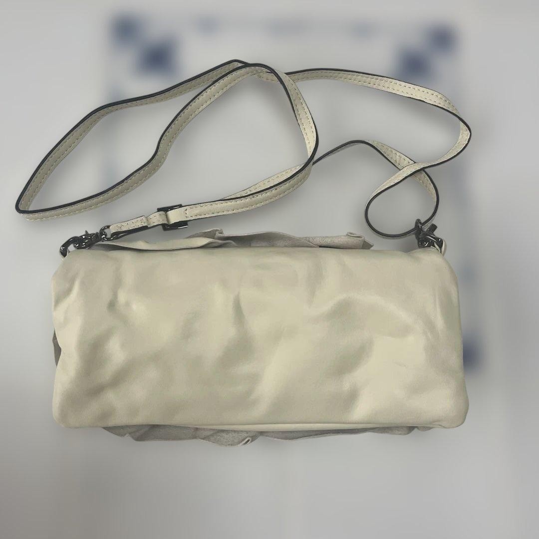 Valentino Garavani Flower Motif Shoulder Bag Cream Leather Women's Fashion Japa thumbnail 6