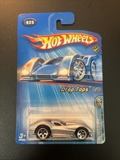 2005 Hot Wheels 25 First Editions-Drop Tops 5/10 1963 CORVETTE STING RAY Silver