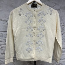 Johnson Yu Vintage 1950s 60s Beaded 100 Lambs Wool Sweater Cottage Core Trad