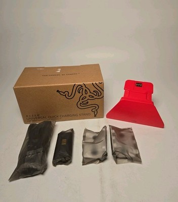 Razer Universal Quick Charging Stand for Xbox - Pulse Red