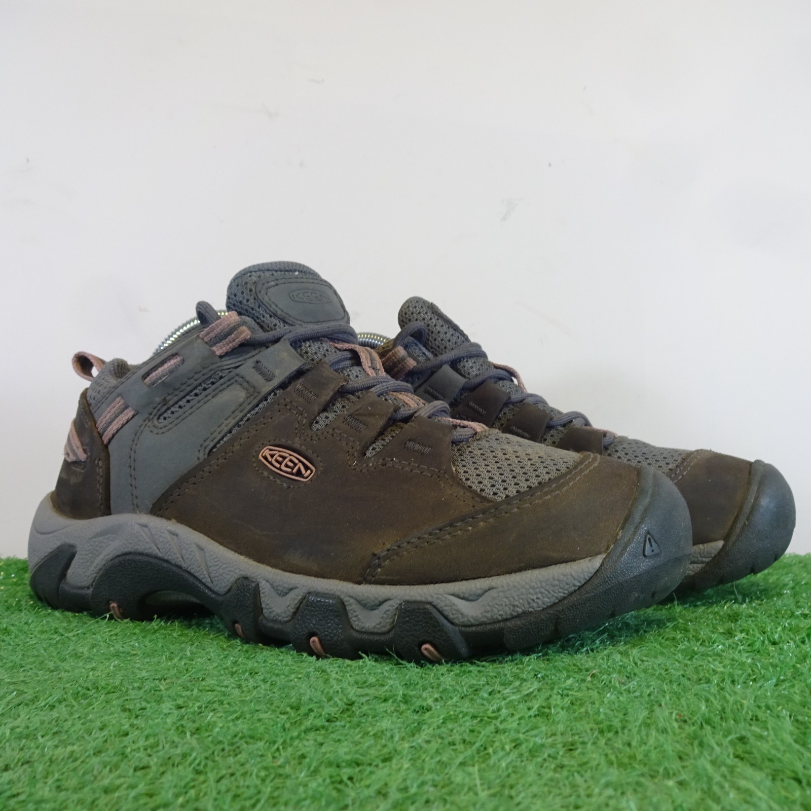 KEEN Boots Size 5.5 Womens Steens Vent Low Height Breathable Hiking Shoes