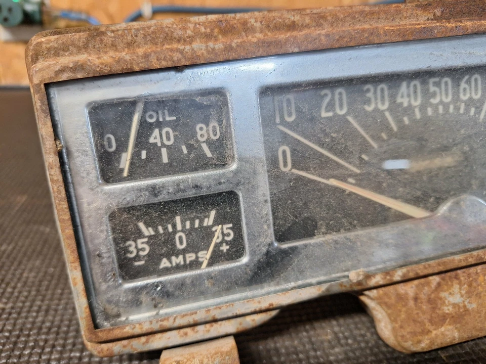 1946 1947 1948 Plymouth velocímetro amplificadores de aceite medidores ENVÍOS A TODO EL MUNDO Foto 2 de 4