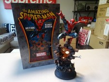 BOWEN DESIGNS MARVEL SPIDER-MAN ACTION VERSIO...