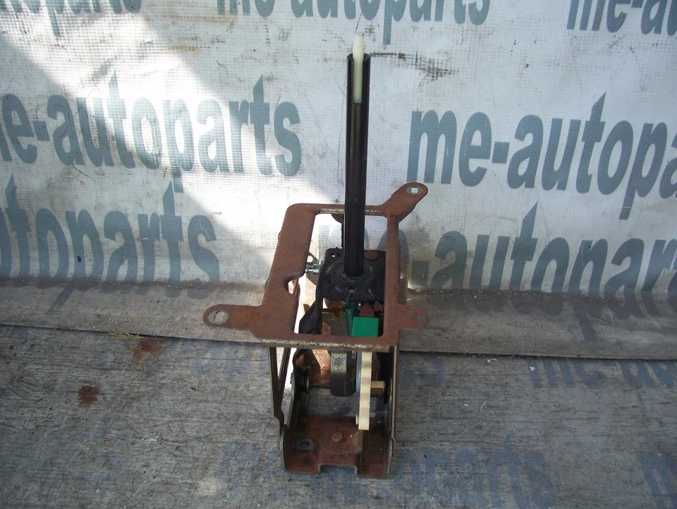 Cadillac Sevilla Eldorado 1996 transmisión OEM palanca de cambios de piso Foto 2 de 4