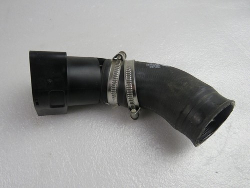 VW Golf 6 Cabrio Stutzen Turbolader A44590 04l131111am