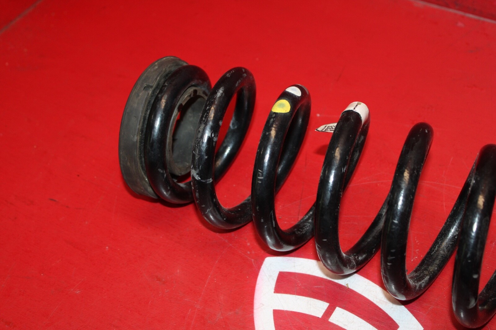 2014-2019 MASERATI GHIBLI M157 OEM LEFT FRONT STRUT SHOCK ABSORBER COIL SPRING