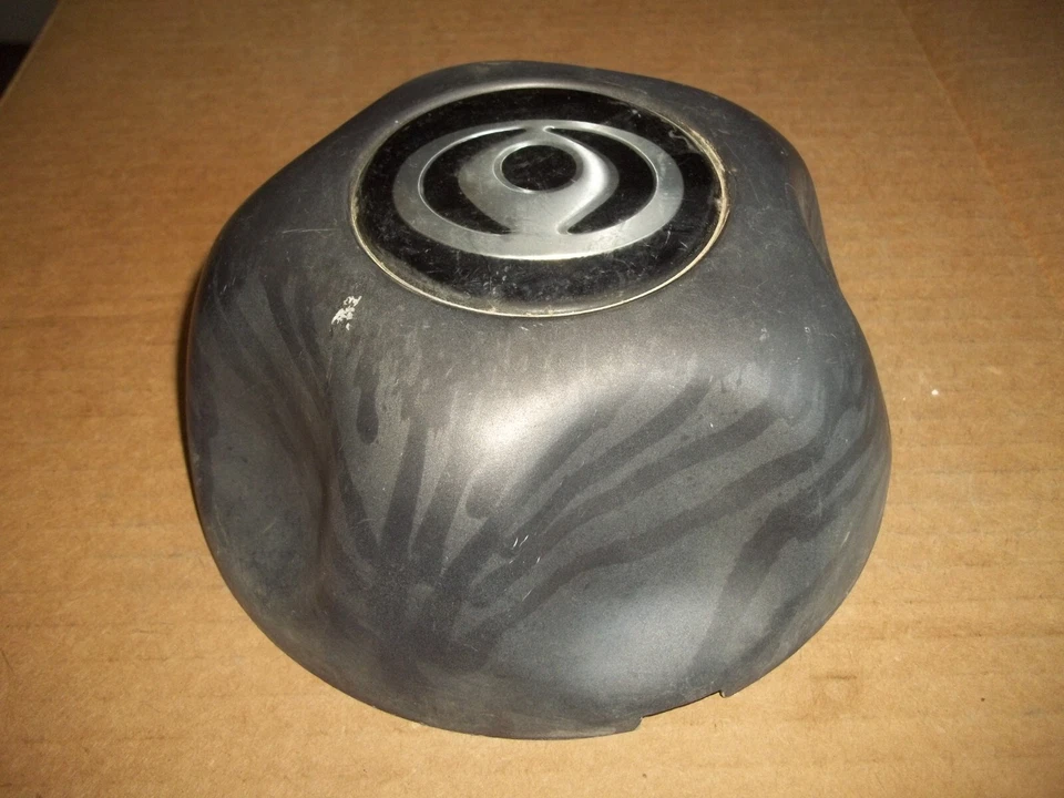 Cubierta de tapacubos central de llanta para camioneta Mazda B2500 B3000 B4000 USADA OEM Foto 2 de 4