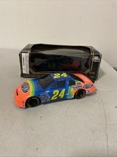 1995 Racing Champions Jeff Gordon 1:24 Die-Cast Bank w/Key